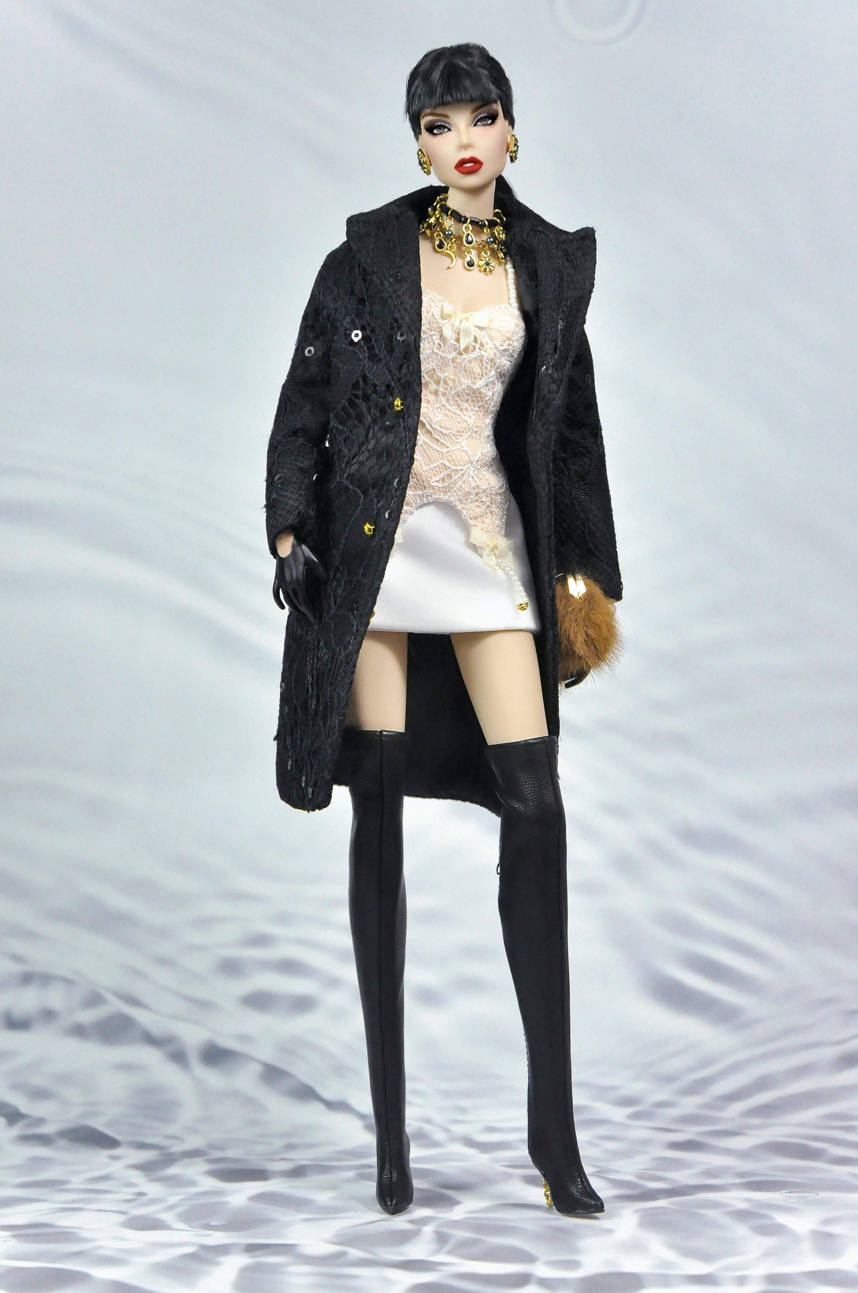 INTIMATE REVEALS | Mini outfit giftset | Blonde Boudoir Noir Fashion Royalty doll clothes