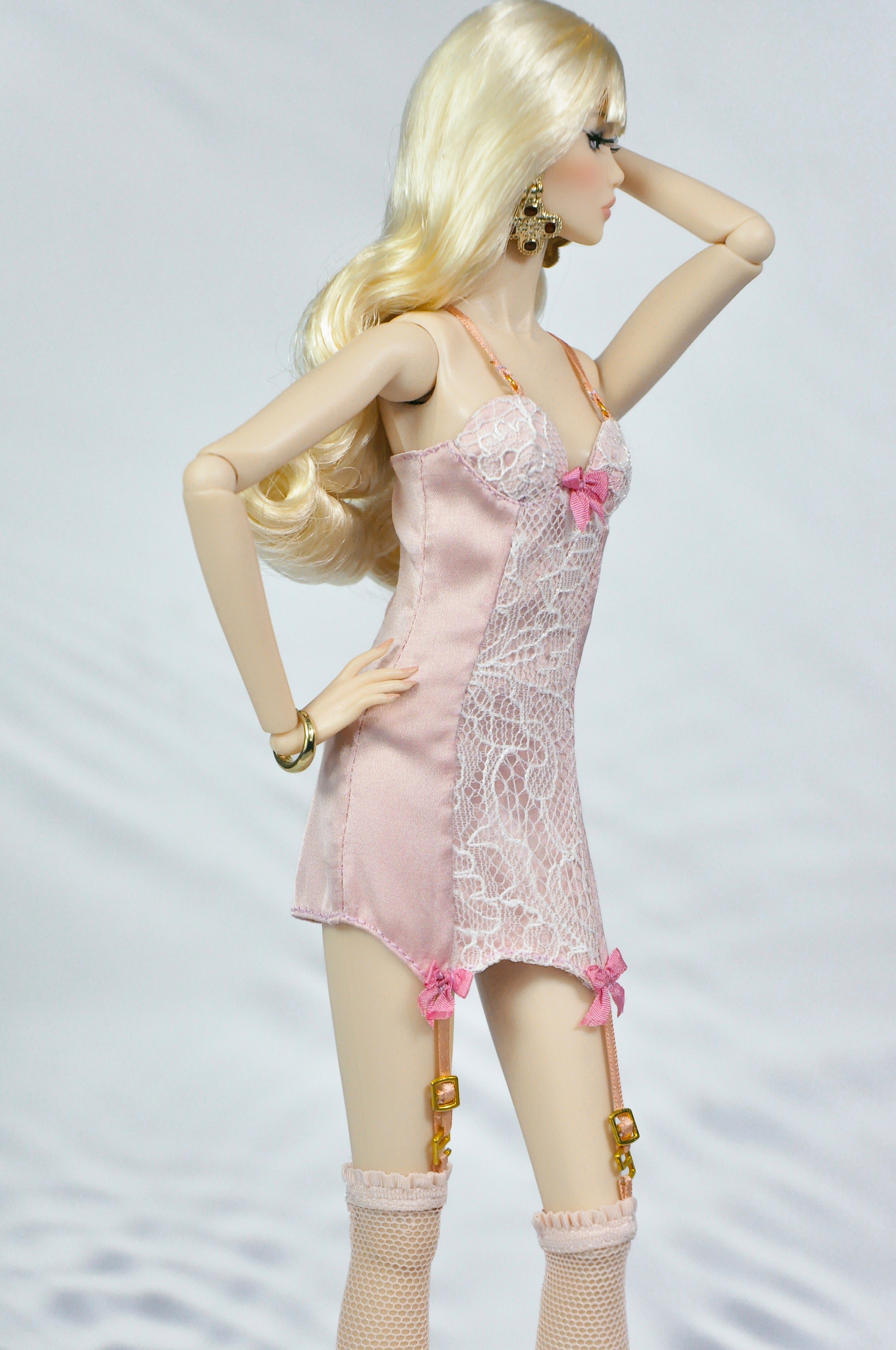 INTIMATE REVEALS | Mini outfit giftset | Blonde Boudoir Noir Fashion Royalty doll clothes