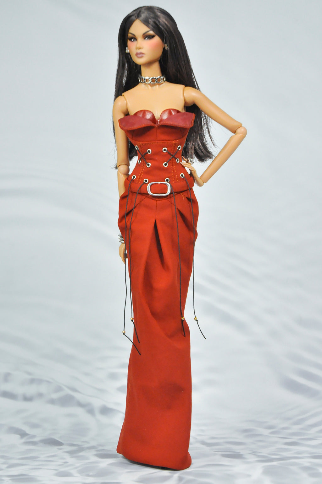 INTIMATE REVEALS | Corset Evening Gown for Fashion Royalty Dolls – Red Mermaid Dress with Silver Accessories 1/6 Scale
