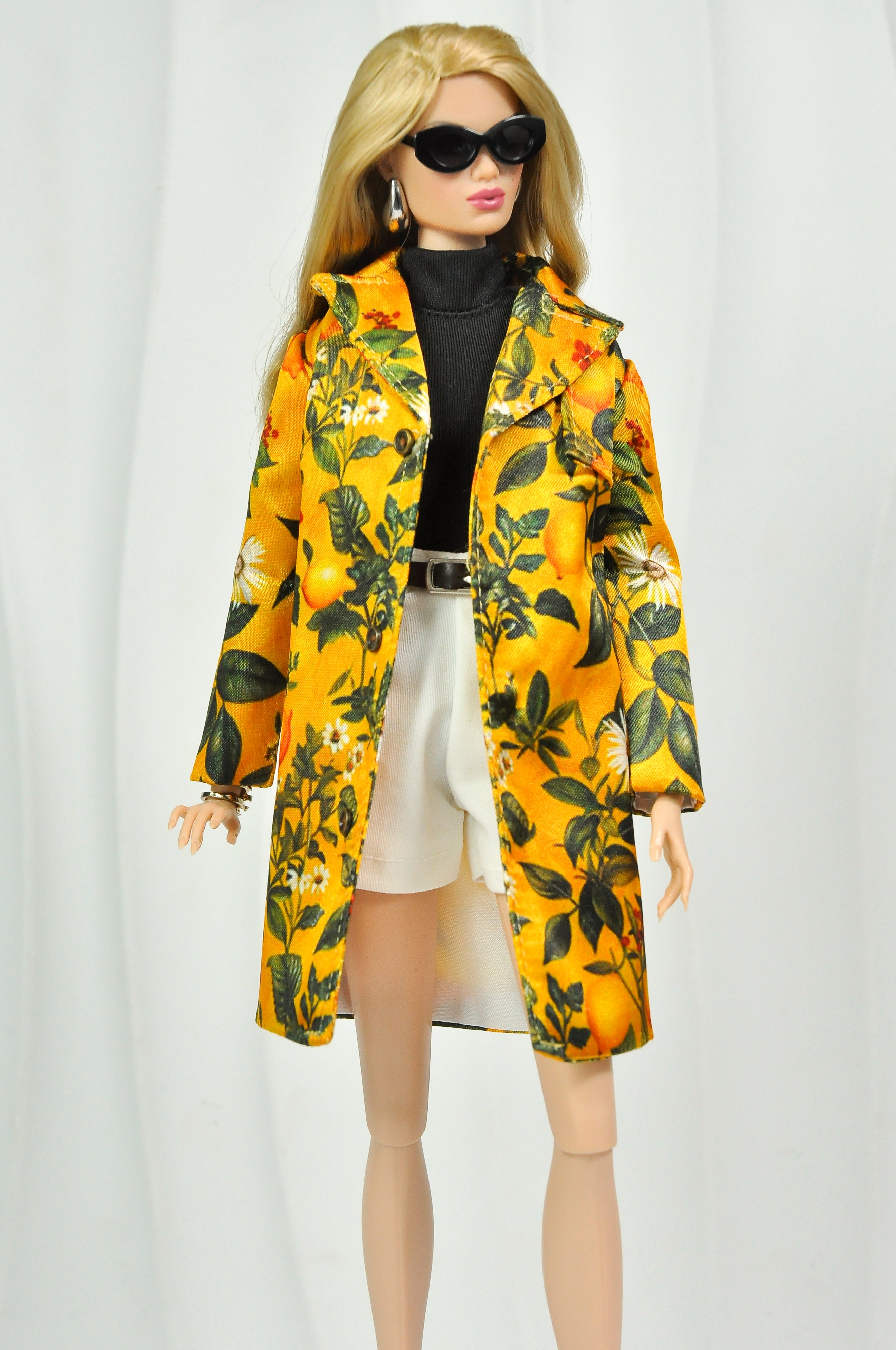 OFF DUTY | Citrus Print Coat Outfit – 1/6 Scale Fashion Doll Clothes – White Tailored Shorts & Black Top – TSquared2