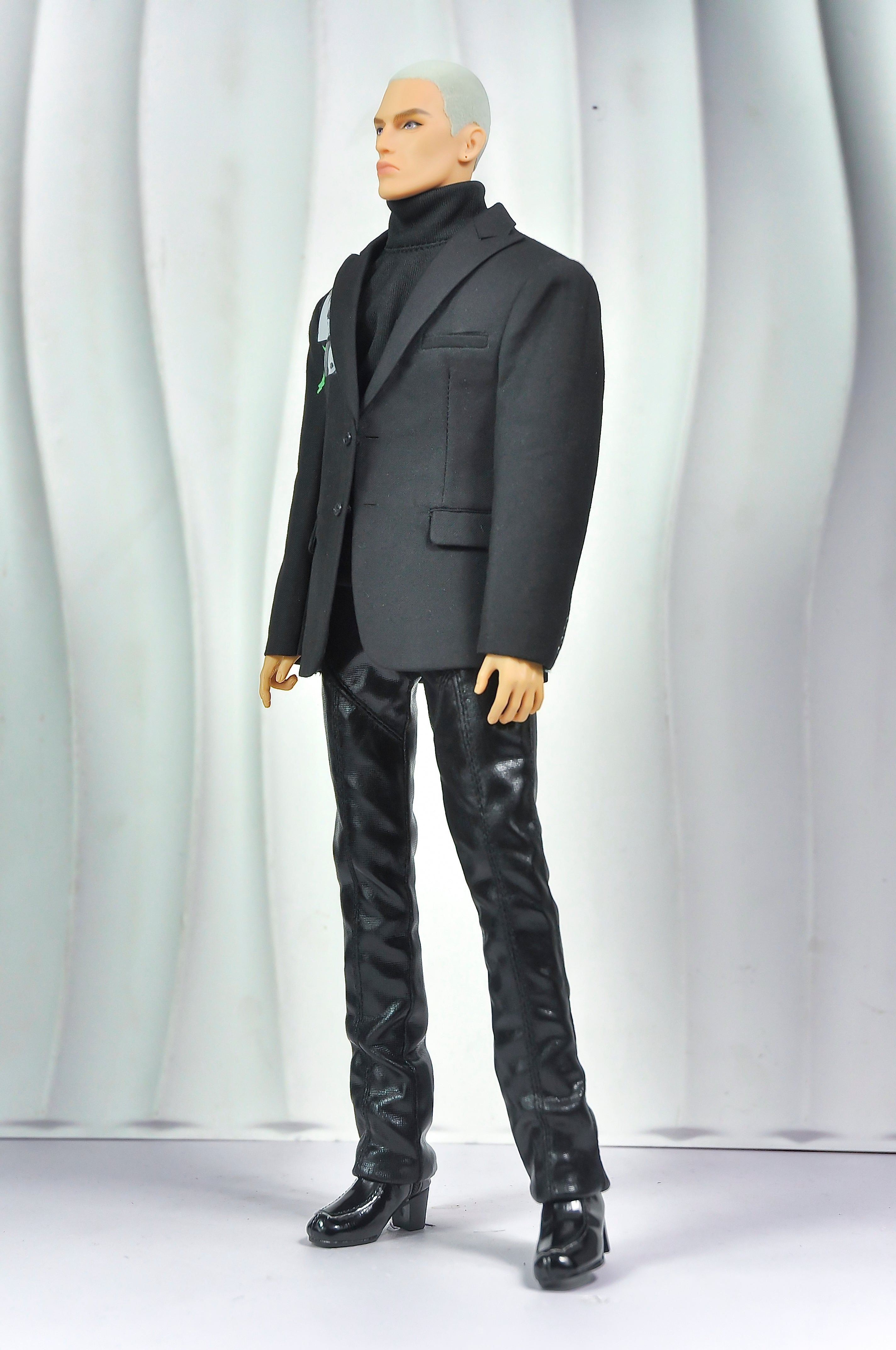 OFF DUTY | Black Editorial Suit for Integrity Toys Homme – 1/6 Scale Male Doll Clothes – TSquared2 Couture Menswear Outfit