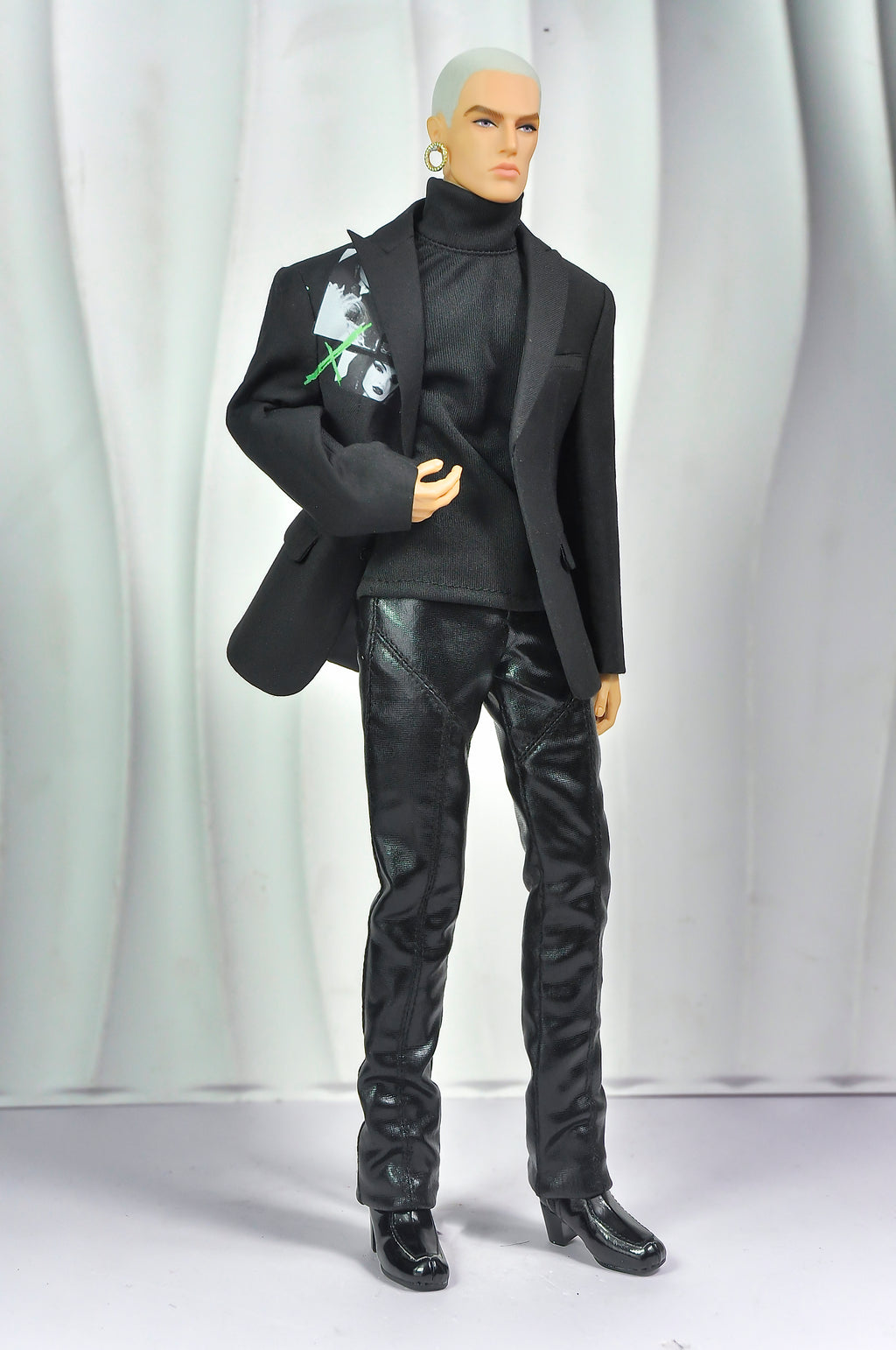 OFF DUTY | Black Editorial Suit for Integrity Toys Homme – 1/6 Scale Male Doll Clothes – TSquared2 Couture Menswear Outfit