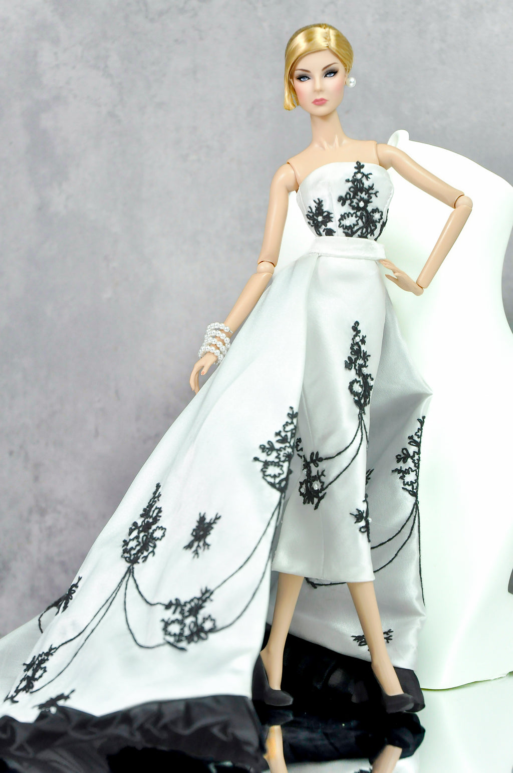 Black Orchid Reverie (Couture Gown for 1/6 Fashion Dolls) - Fashion Royalty Couture Gown – Black & White Embroidered 1/6 Doll Dress