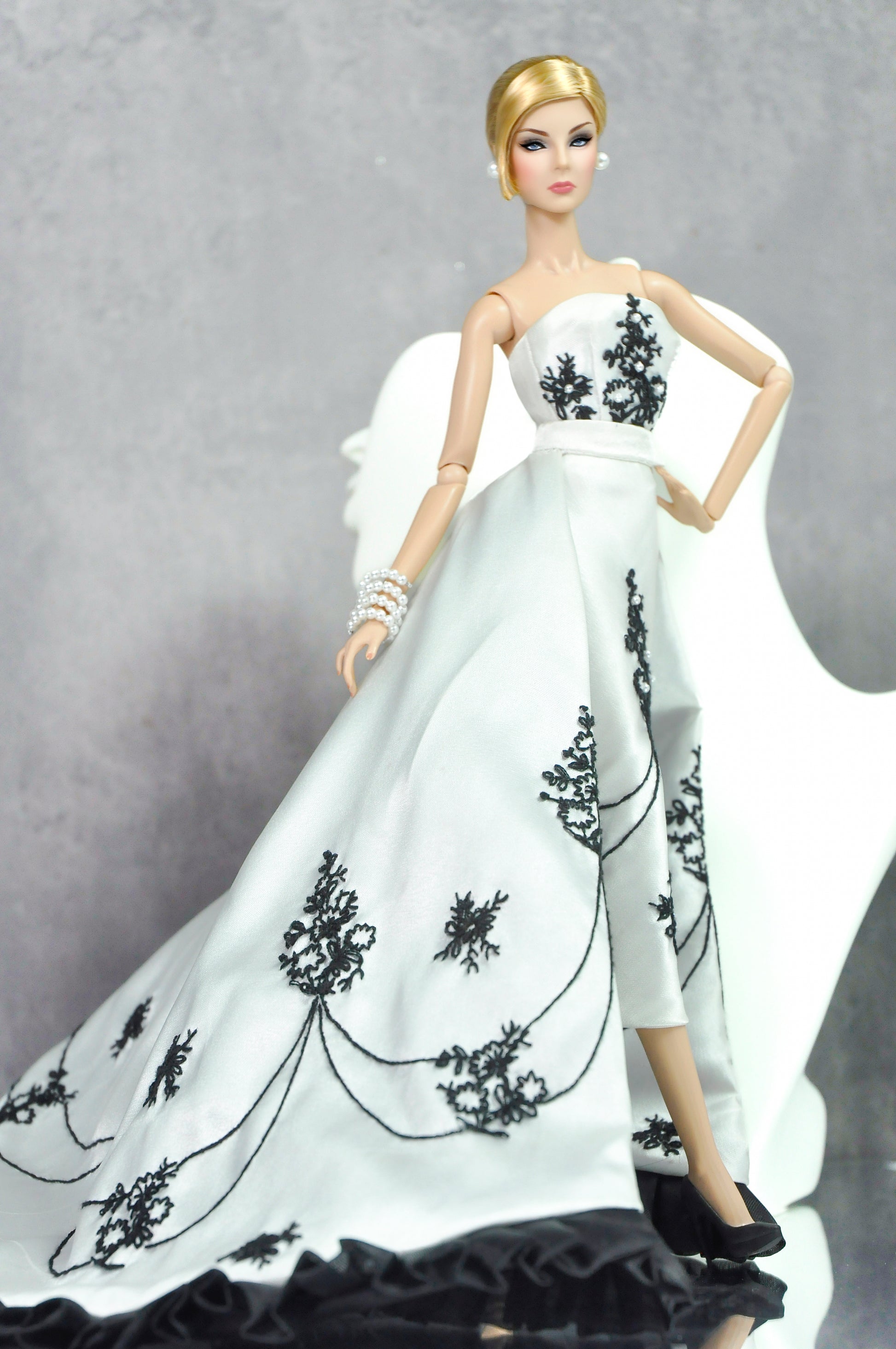Black Orchid Reverie (Couture Gown for 1/6 Fashion Dolls) - Fashion Royalty Couture Gown – Black & White Embroidered 1/6 Doll Dress