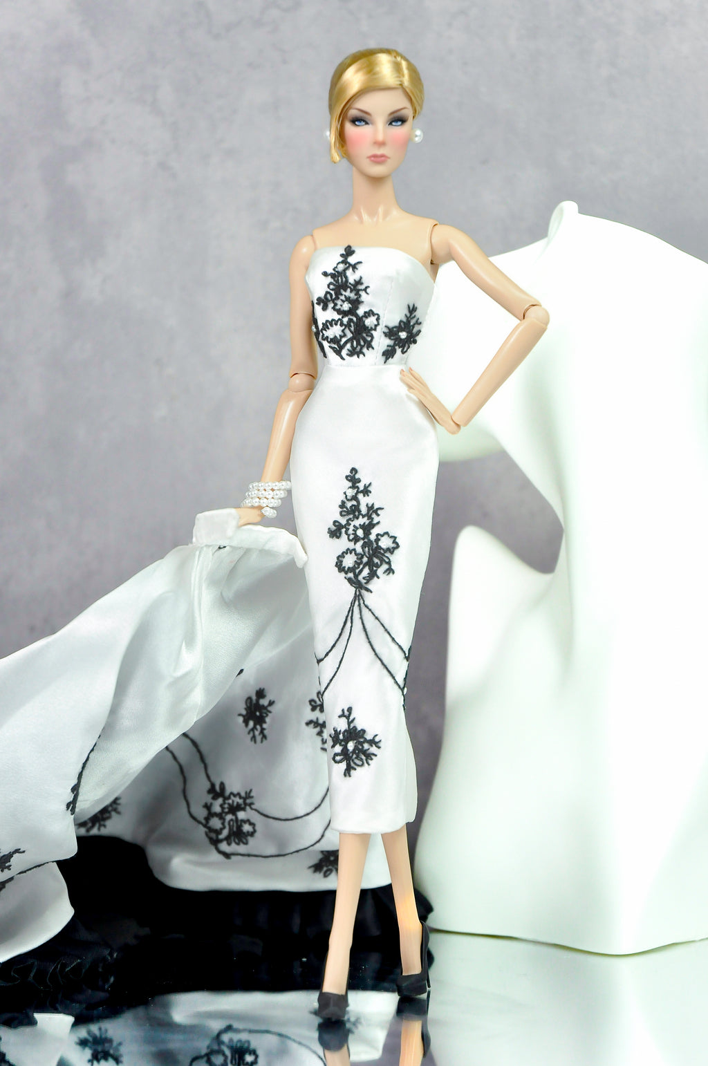 Black Orchid Reverie (Couture Gown for 1/6 Fashion Dolls) - Fashion Royalty Couture Gown – Black & White Embroidered 1/6 Doll Dress