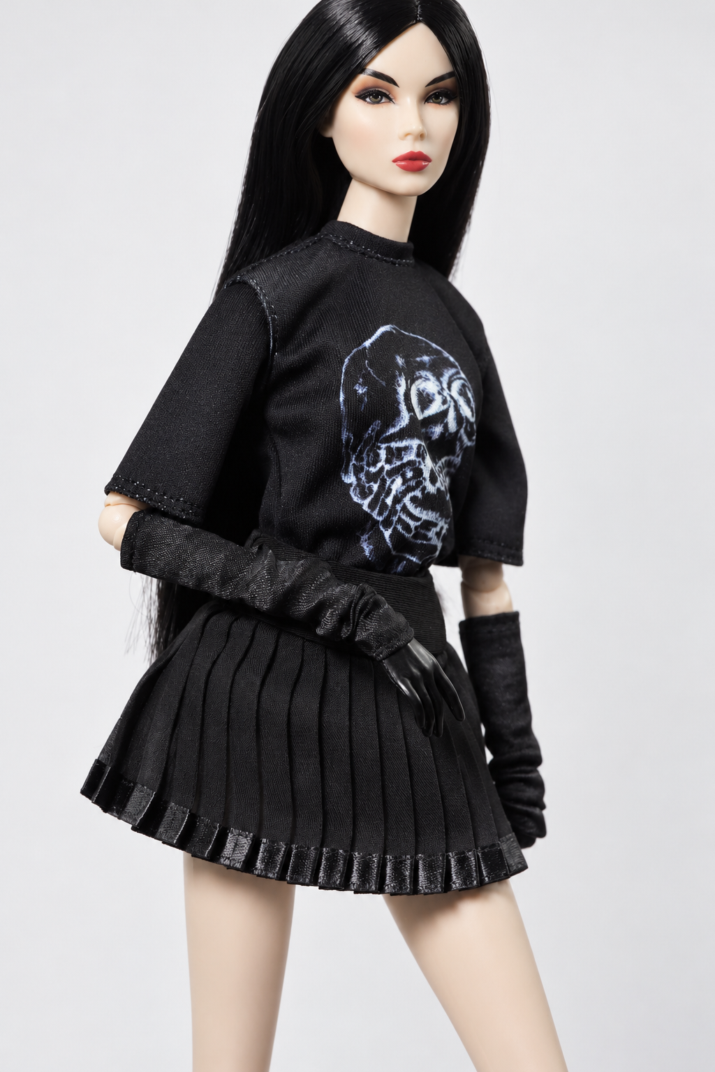 OFF DUTY | 1/6 Fashion Royalty FR 6.0 Doll clothes. T-shirt  | TSQUARED2