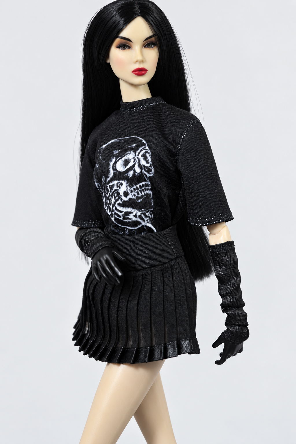 OFF DUTY | 1/6 Fashion Royalty FR 6.0 Doll clothes. T-shirt  | TSQUARED2